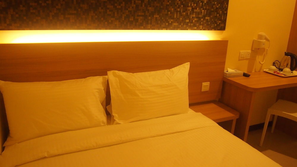 118 Hotel Macalister Джорджтаун Экстерьер фото